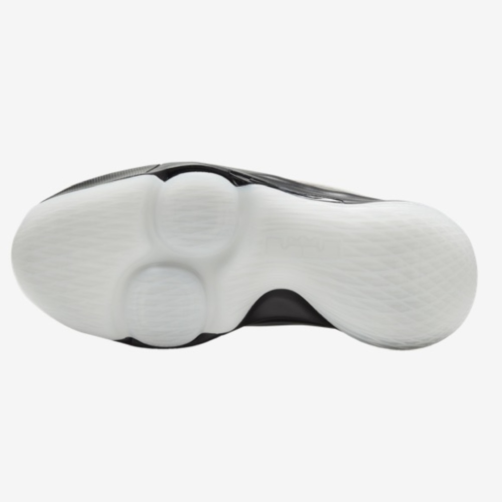 NIKE LEBRON WITNESS V Sneakers**$90 - Picture 5 of 12